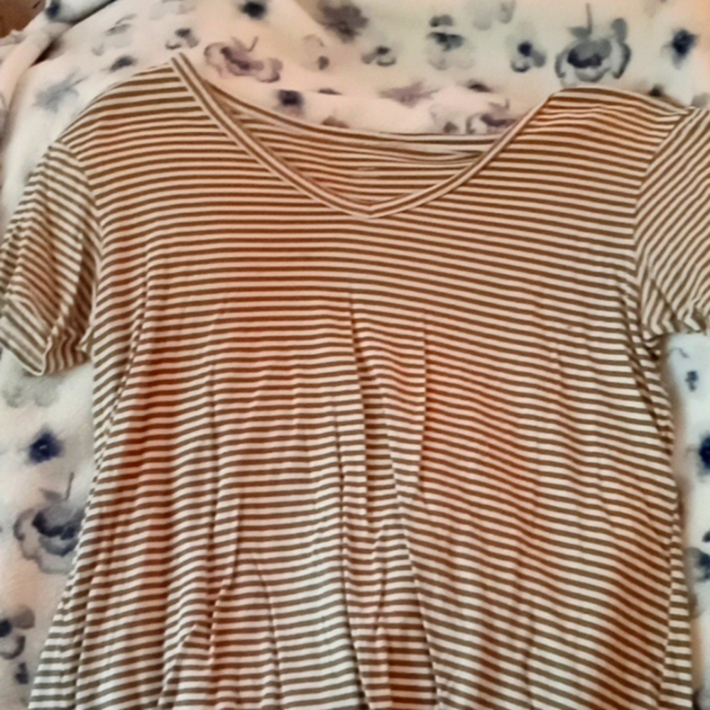 Green/white stripe shirt
